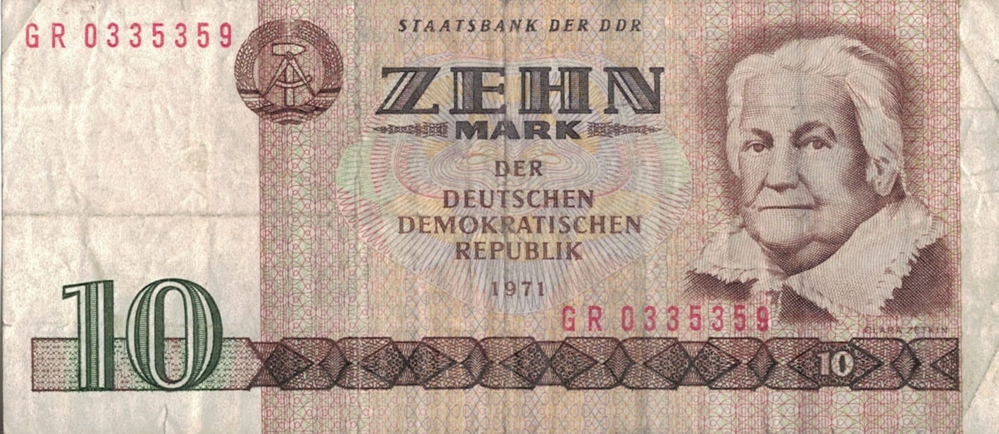 7-Alemania Democrática (1949-1990) 11 Pick 28b ad 2